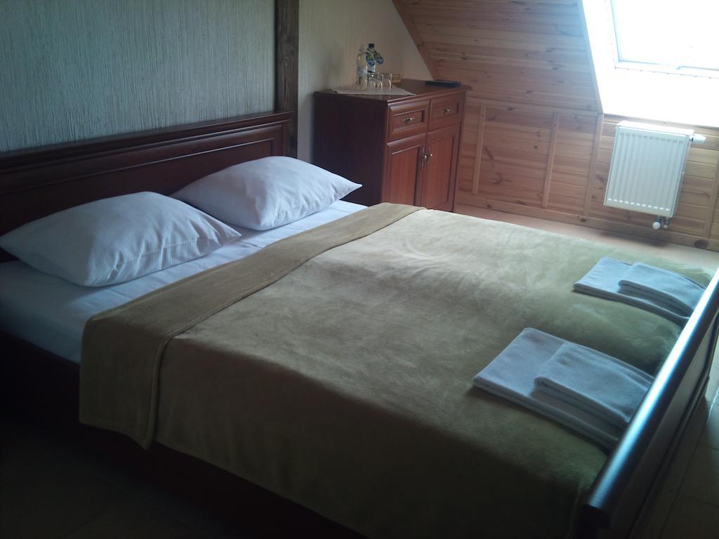 Chalet Hotel Zjytomyr Kamer foto